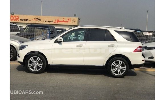 Buy Import Mercedes-Benz 190 White Car in Import - Dubai in Belait Buy Import Mercedes-Benz 190 White Car in Import - Dubai in Belait