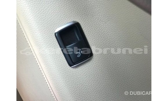 Buy Import Mercedes-Benz 190 White Car in Import - Dubai in Belait Buy Import Mercedes-Benz 190 White Car in Import - Dubai in Belait