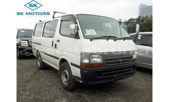 Buy Import Toyota Hiace White Car in Import - Dubai in Belait Buy Import Toyota Hiace White Car in Import - Dubai in Belait