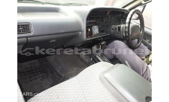 Buy Import Toyota Hiace White Car in Import - Dubai in Belait Buy Import Toyota Hiace White Car in Import - Dubai in Belait