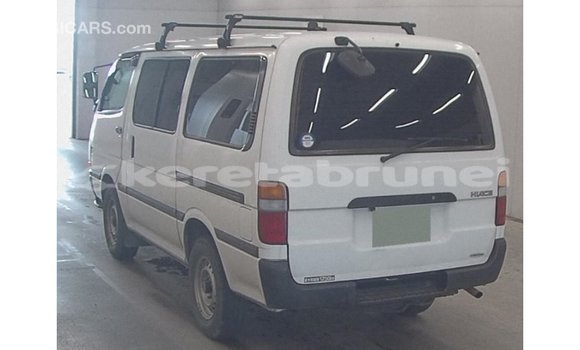 Buy Import Toyota Hiace White Car in Import - Dubai in Belait Buy Import Toyota Hiace White Car in Import - Dubai in Belait