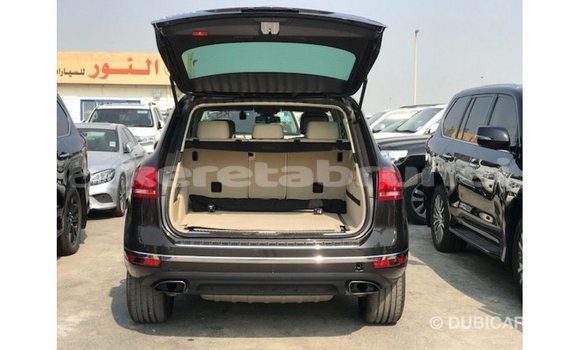 Buy Import Volkswagen Touareg Brown Car in Import - Dubai in Belait Buy Import Volkswagen Touareg Brown Car in Import - Dubai in Belait