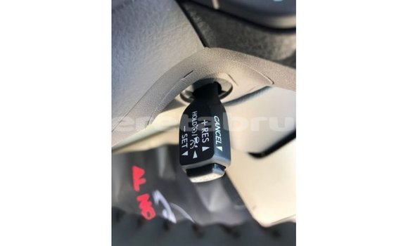 Buy Import Toyota Land Cruiser White Car in Import - Dubai in Belait Buy Import Toyota Land Cruiser White Car in Import - Dubai in Belait