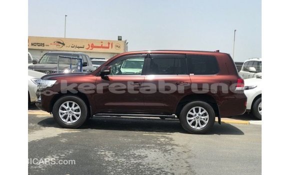 Buy Import Toyota Land Cruiser Red Car in Import - Dubai in Belait Buy Import Toyota Land Cruiser Red Car in Import - Dubai in Belait