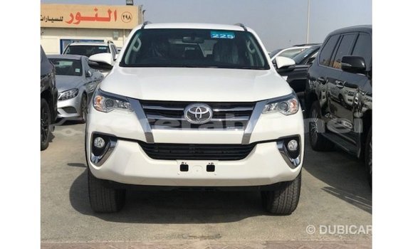 Buy Import Toyota Fortuner White Car in Import - Dubai in Belait Buy Import Toyota Fortuner White Car in Import - Dubai in Belait