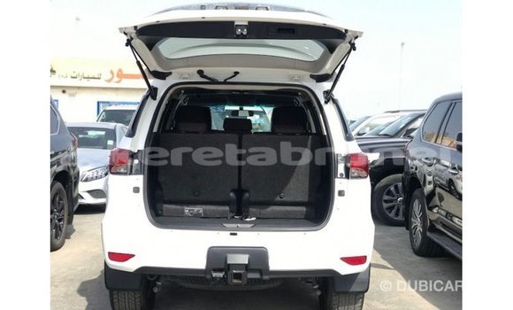 Buy Import Toyota Fortuner White Car in Import - Dubai in Belait Buy Import Toyota Fortuner White Car in Import - Dubai in Belait