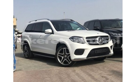 Buy Import Mercedes-Benz 190 White Car in Import - Dubai in Belait