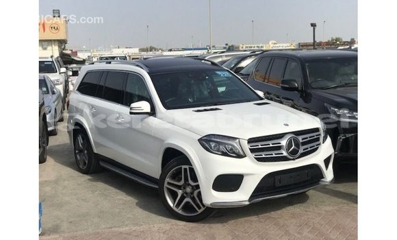 Buy Import Mercedes-Benz 190 White Car in Import - Dubai in Belait Buy Import Mercedes-Benz 190 White Car in Import - Dubai in Belait