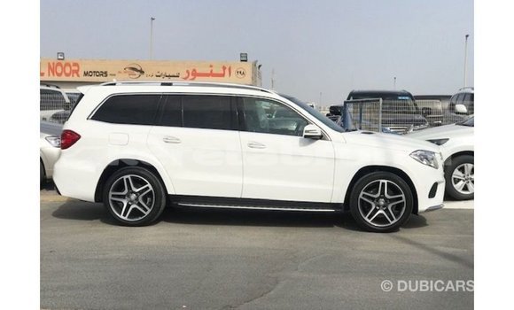 Buy Import Mercedes-Benz 190 White Car in Import - Dubai in Belait Buy Import Mercedes-Benz 190 White Car in Import - Dubai in Belait