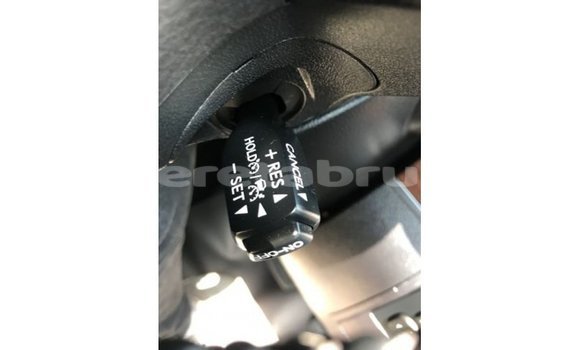 Buy Import Toyota Land Cruiser White Car in Import - Dubai in Belait Buy Import Toyota Land Cruiser White Car in Import - Dubai in Belait