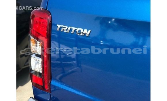 Buy Import Mitsubishi i Blue Car in Import - Dubai in Belait Buy Import Mitsubishi i Blue Car in Import - Dubai in Belait