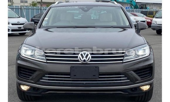 Buy Import Volkswagen Touareg Other Car in Import - Dubai in Belait