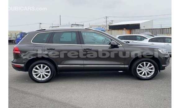 Buy Import Volkswagen Touareg Other Car in Import - Dubai in Belait Buy Import Volkswagen Touareg Other Car in Import - Dubai in Belait