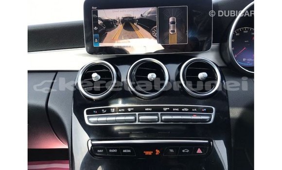 Buy Import Mercedes-Benz 200 Other Car in Import - Dubai in Belait Buy Import Mercedes-Benz 200 Other Car in Import - Dubai in Belait