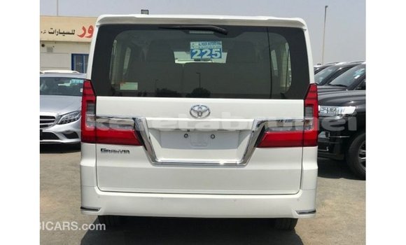 Buy Import Toyota Granvia White Car in Import - Dubai in Belait Buy Import Toyota Granvia White Car in Import - Dubai in Belait