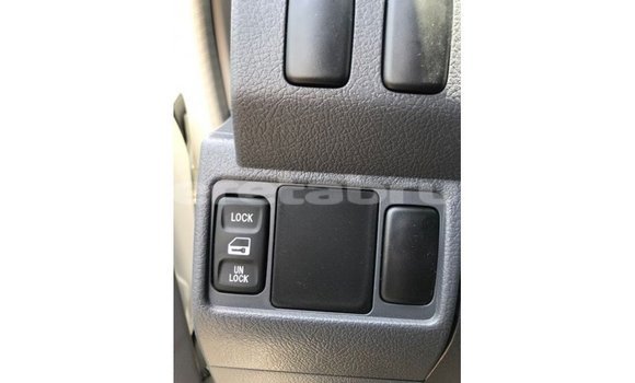 Buy Import Toyota Land Cruiser White Car in Import - Dubai in Belait Buy Import Toyota Land Cruiser White Car in Import - Dubai in Belait