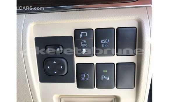 Buy Import Toyota Land Cruiser Black Car in Import - Dubai in Belait Buy Import Toyota Land Cruiser Black Car in Import - Dubai in Belait