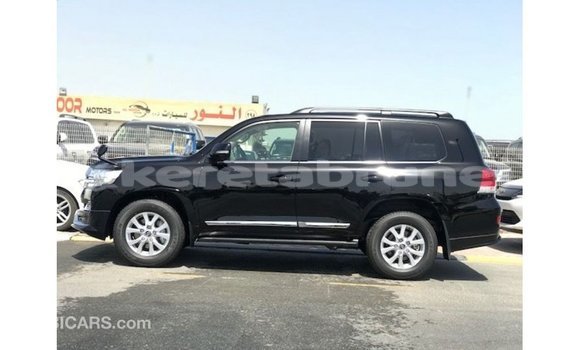 Buy Import Toyota Land Cruiser Black Car in Import - Dubai in Belait Buy Import Toyota Land Cruiser Black Car in Import - Dubai in Belait