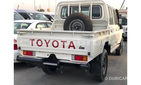 Buy Import Toyota Land Cruiser White Car in Import - Dubai in Belait Buy Import Toyota Land Cruiser White Car in Import - Dubai in Belait
