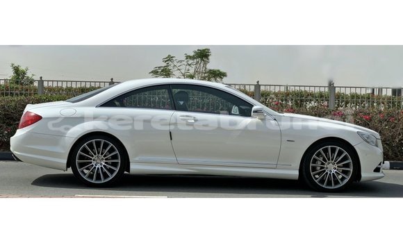 Buy Import Mercedes-Benz 190 White Car in Import - Dubai in Belait Buy Import Mercedes-Benz 190 White Car in Import - Dubai in Belait