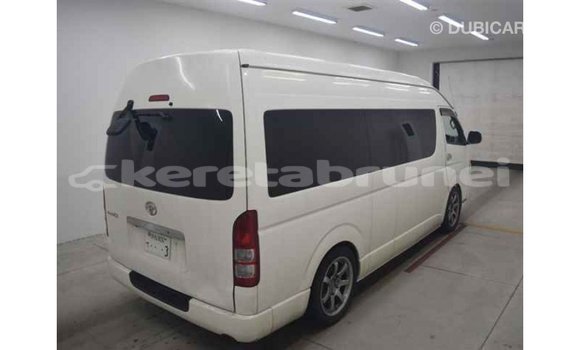 Buy Import Toyota Hiace White Car in Import - Dubai in Belait Buy Import Toyota Hiace White Car in Import - Dubai in Belait