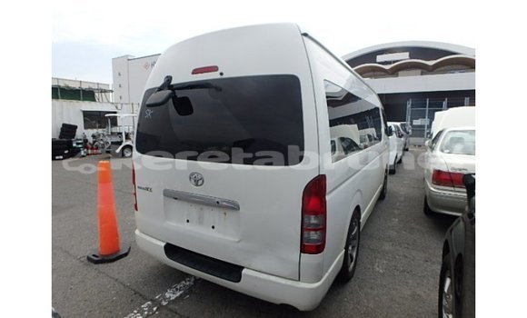 Buy Import Toyota Hiace White Car in Import - Dubai in Belait Buy Import Toyota Hiace White Car in Import - Dubai in Belait