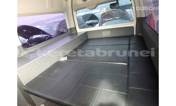 Buy Import Toyota Hiace White Car in Import - Dubai in Belait Buy Import Toyota Hiace White Car in Import - Dubai in Belait