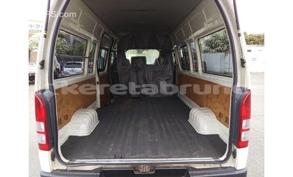 Buy Import Toyota Hiace White Car in Import - Dubai in Belait Buy Import Toyota Hiace White Car in Import - Dubai in Belait