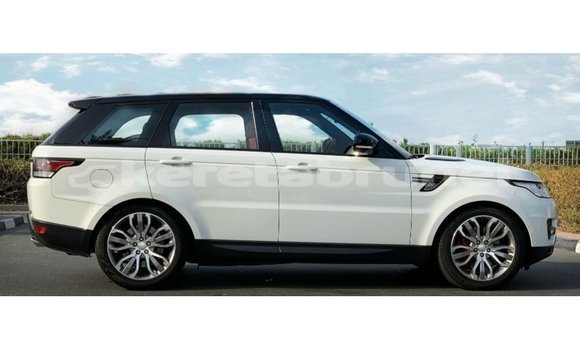 Buy Import Land Rover Range Rover White Car in Import - Dubai in Belait Buy Import Land Rover Range Rover White Car in Import - Dubai in Belait