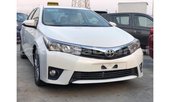 Buy Import Toyota Corolla White Car in Import - Dubai in Belait Buy Import Toyota Corolla White Car in Import - Dubai in Belait