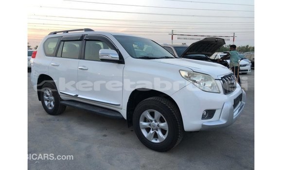 Buy Import Toyota Prado White Car in Import - Dubai in Belait Buy Import Toyota Prado White Car in Import - Dubai in Belait