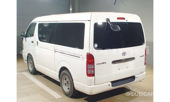 Buy Import Toyota Hiace White Car in Import - Dubai in Belait Buy Import Toyota Hiace White Car in Import - Dubai in Belait