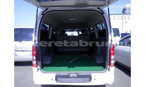 Buy Import Toyota Hiace White Car in Import - Dubai in Belait Buy Import Toyota Hiace White Car in Import - Dubai in Belait