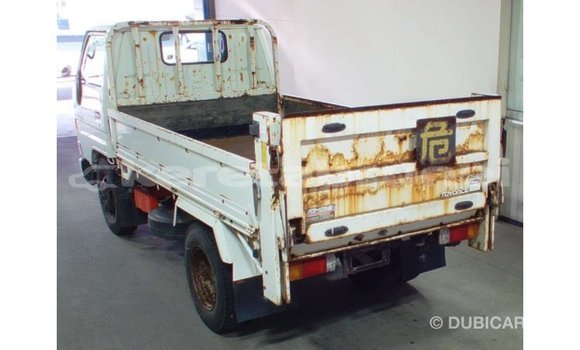 Buy Import Toyota Dyna White Truck in Import - Dubai in Belait Buy Import Toyota Dyna White Truck in Import - Dubai in Belait