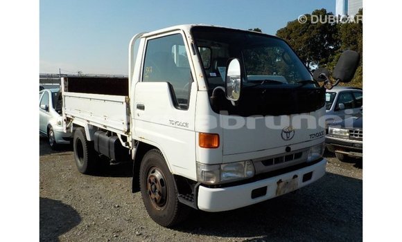 Buy Import Toyota Dyna White Truck in Import - Dubai in Belait Buy Import Toyota Dyna White Truck in Import - Dubai in Belait