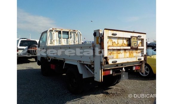 Buy Import Toyota Dyna White Truck in Import - Dubai in Belait Buy Import Toyota Dyna White Truck in Import - Dubai in Belait