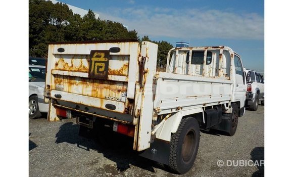 Buy Import Toyota Dyna White Truck in Import - Dubai in Belait Buy Import Toyota Dyna White Truck in Import - Dubai in Belait