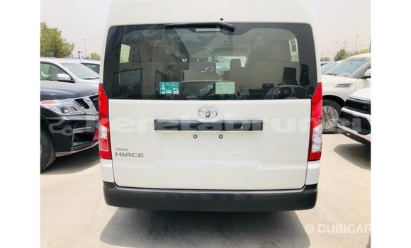 Buy Import Toyota Hiace White Car in Import - Dubai in Belait Buy Import Toyota Hiace White Car in Import - Dubai in Belait