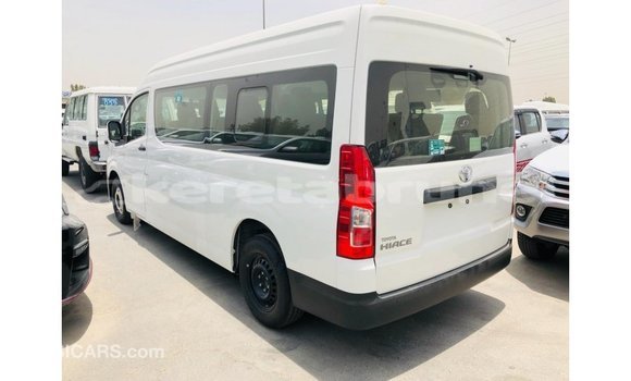 Buy Import Toyota Hiace White Car in Import - Dubai in Belait Buy Import Toyota Hiace White Car in Import - Dubai in Belait