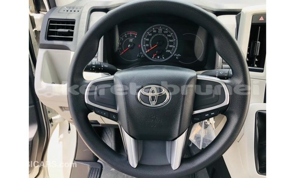 Buy Import Toyota Hiace White Car in Import - Dubai in Belait Buy Import Toyota Hiace White Car in Import - Dubai in Belait