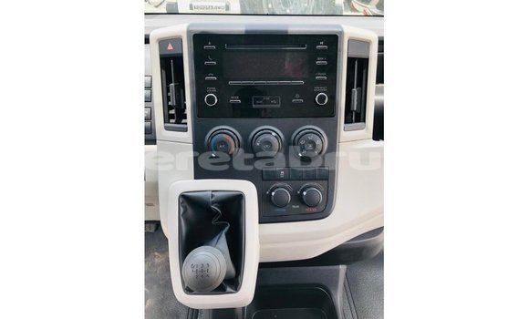 Buy Import Toyota Hiace White Car in Import - Dubai in Belait Buy Import Toyota Hiace White Car in Import - Dubai in Belait