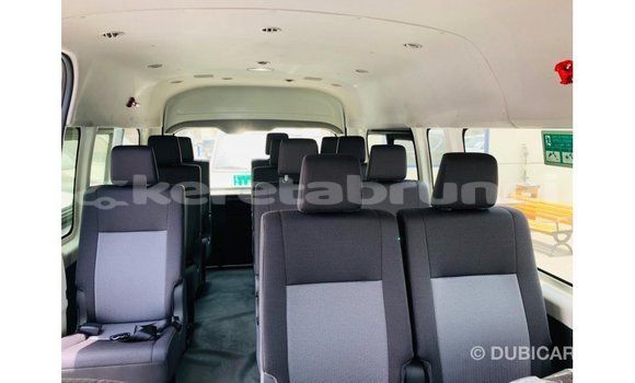 Buy Import Toyota Hiace White Car in Import - Dubai in Belait Buy Import Toyota Hiace White Car in Import - Dubai in Belait
