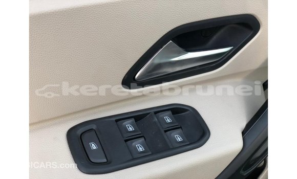 Buy Import Renault Duster Beige Car in Import - Dubai in Belait Buy Import Renault Duster Beige Car in Import - Dubai in Belait