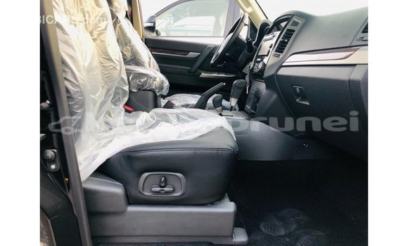 Buy Import Mitsubishi Pajero Black Car in Import - Dubai in Belait Buy Import Mitsubishi Pajero Black Car in Import - Dubai in Belait