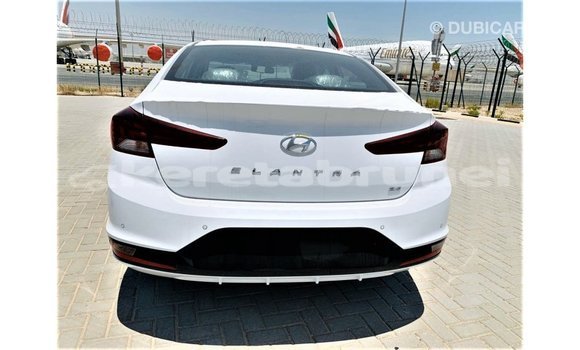 Buy Import Hyundai Elantra White Car in Import - Dubai in Belait Buy Import Hyundai Elantra White Car in Import - Dubai in Belait