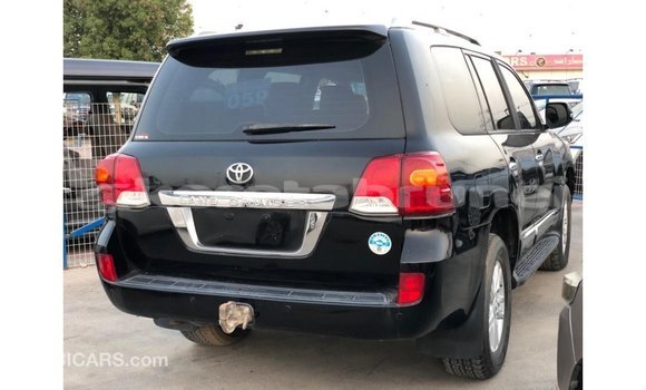 Buy Import Toyota Land Cruiser Black Car in Import - Dubai in Belait Buy Import Toyota Land Cruiser Black Car in Import - Dubai in Belait
