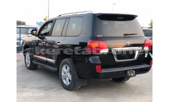 Buy Import Toyota Land Cruiser Black Car in Import - Dubai in Belait Buy Import Toyota Land Cruiser Black Car in Import - Dubai in Belait