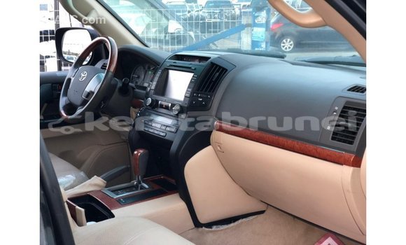 Buy Import Toyota Land Cruiser Black Car in Import - Dubai in Belait Buy Import Toyota Land Cruiser Black Car in Import - Dubai in Belait