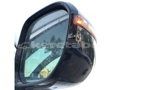 Buy Import Kia Carens White Car in Import - Dubai in Belait Buy Import Kia Carens White Car in Import - Dubai in Belait