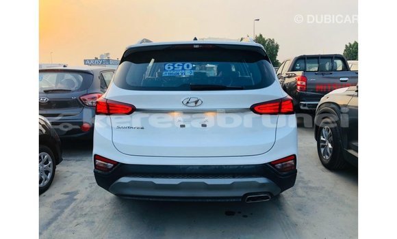 Buy Import Hyundai Santa Fe White Car in Import - Dubai in Belait Buy Import Hyundai Santa Fe White Car in Import - Dubai in Belait